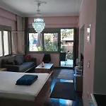 Hrysanthl شقة خانيا