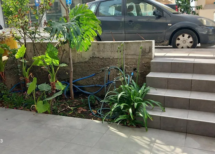 Hrysanthl Апартаменти *