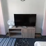 Hrysanthl Lejlighed *