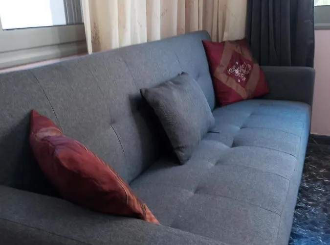 Hrysanthl * La Canée